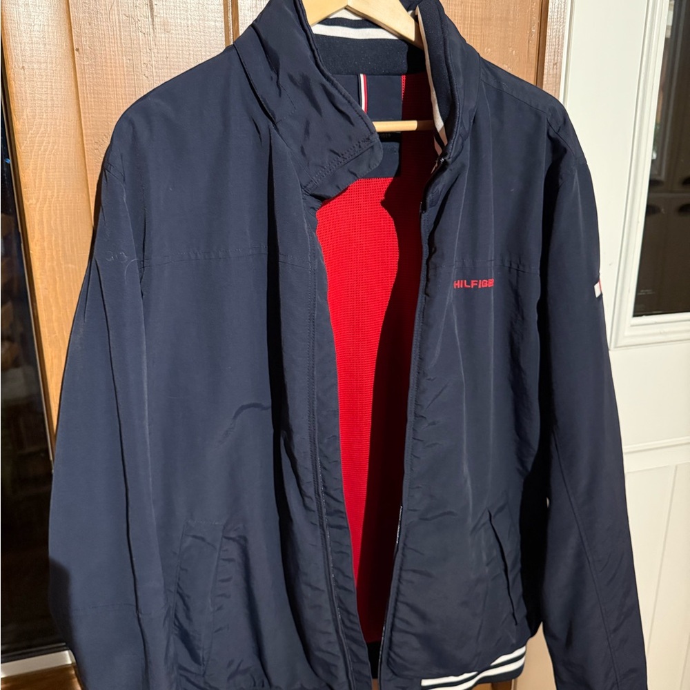 Tommy Hilfiger Men's Navy Windbreaker